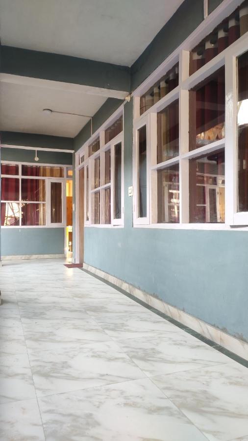 The Prasher Lodge Mall Road Manali Kültér fotó