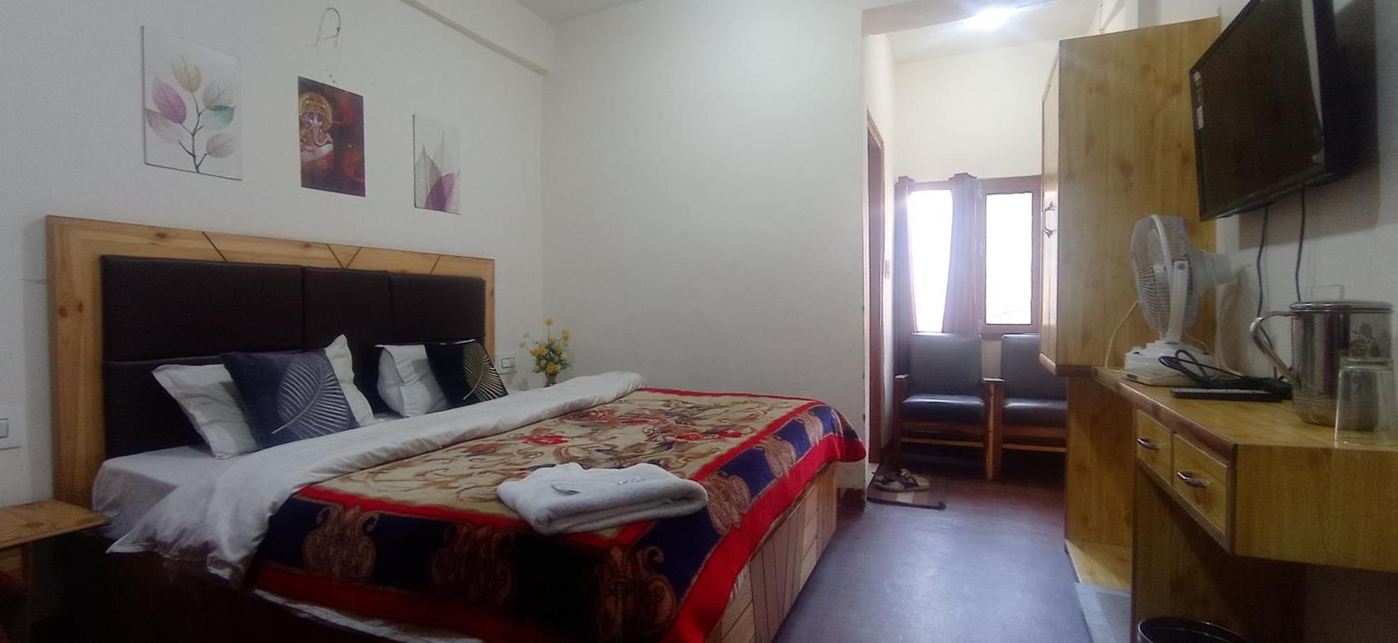 The Prasher Lodge Mall Road Manali Kültér fotó